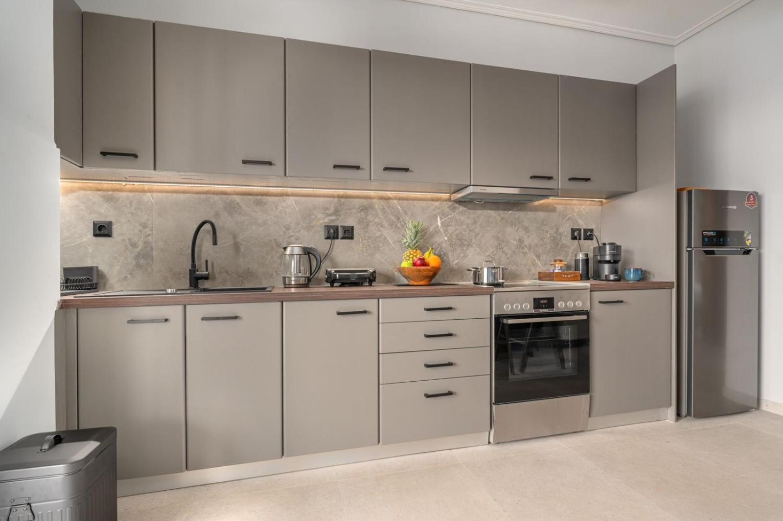 Luxurious Coastal Retreat In Central Glyfada 아테네 외부 사진