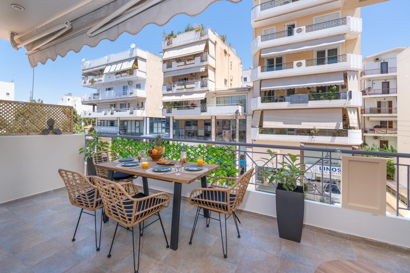 Luxurious Coastal Retreat In Central Glyfada 아테네 외부 사진
