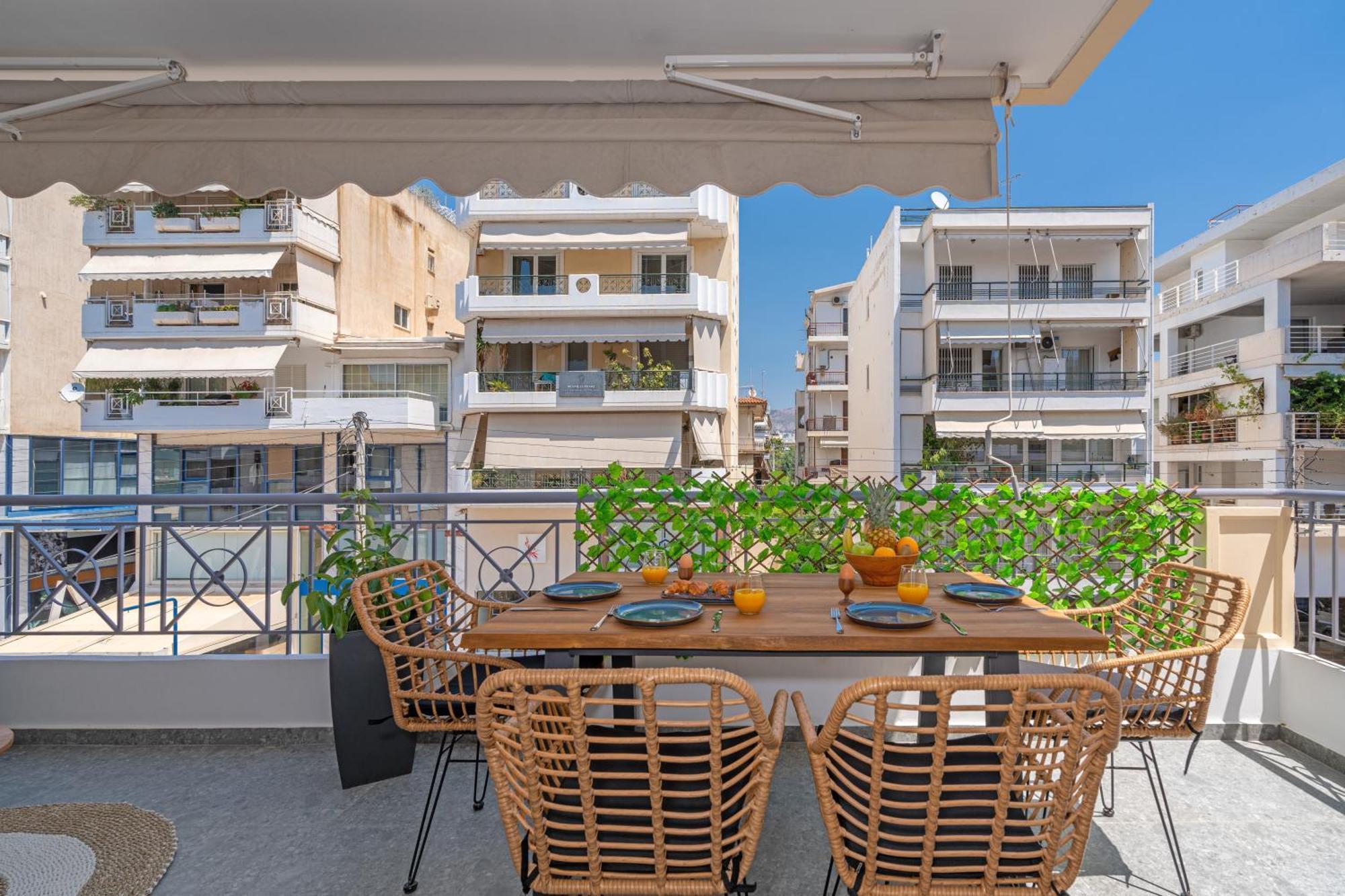 Luxurious Coastal Retreat In Central Glyfada 아테네 외부 사진